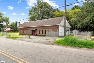 1804 S McDuffie St, Anderson, SC 29624 - Photo 3