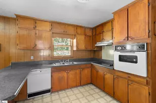 3190 Apple Orchard Rd, Clinton, SC 29325 - Photo 11