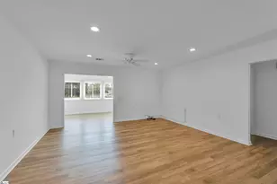 403 Lakeside Cir, Greenville, SC 29615 - Photo 5