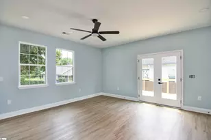 6 Guess St, Greenville, SC 29605 - Photo 7