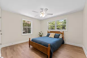 118 Kirby St, Landrum, SC 29356 - Photo 17