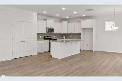 327 Metz Drive, Greenville, SC 29611 - Photo 9