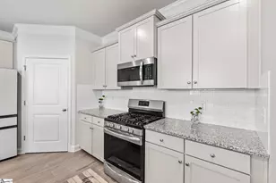 704 Ridgeville Crossing Dr, Inman, SC 29349 - Photo 13