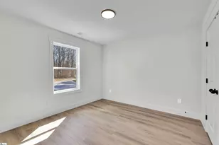 135 Westwood Cir, Anderson, SC 29626 - Photo 15