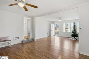 144 Cloverhill Dr, Anderson, SC 29624 - Photo 3