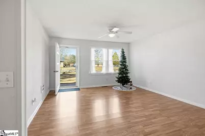 144 Cloverhill Drive, Anderson, SC 29624 - Photo 5