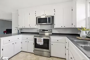 144 Cloverhill Dr, Anderson, SC 29624 - Photo 9