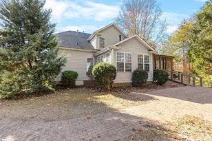 100 Yorkswell Ln, Greenville, SC 29607 - Photo 35