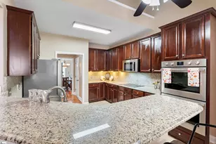 100 Yorkswell Ln, Greenville, SC 29607 - Photo 5