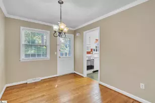 815 Edwards Rd, Greenville, SC 29601 - Photo 9