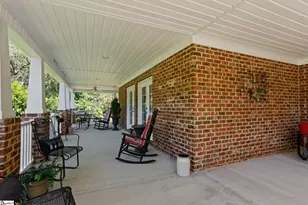 259 Inn Cir, Fountain Inn, SC 29644 - Photo 5