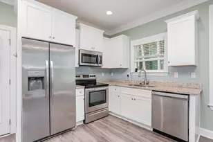 208 Big Woods Cir, Belton, SC 29627 - Photo 7