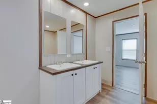 364 Bulman Rd, Roebuck, SC 29376 - Photo 21