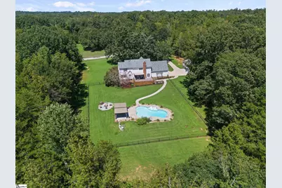 467 Grandwood Boulevard, Gray Court, SC 29645 - Photo 1