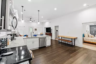 36 E Main Street, Greenville, SC 29611 - Photo 11