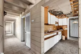 416 Sherwood Dr, Seneca, SC 29678 - Photo 7