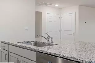 229 Roocroft Ct, Fountain Inn, SC 29644 - Photo 13