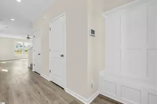 225 Brown Cir, Easley, SC 29642 - Photo 3