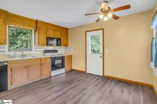 403 Park W Cir, Easley, SC 29642 - Photo 15