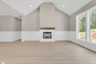 211 Chestnut Dr, Belton, SC 29627 - Photo 9