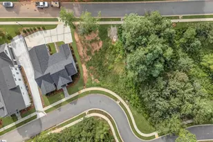 15 Porcher Cir, Greenville, SC 29605 - Photo 3