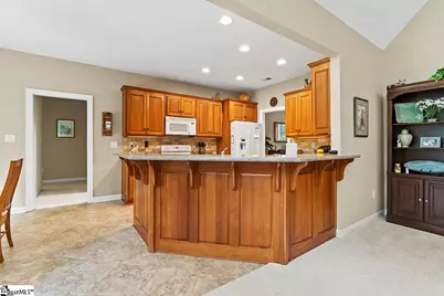 219 Compass Point, Ninety Six, SC 29666 - Photo 7