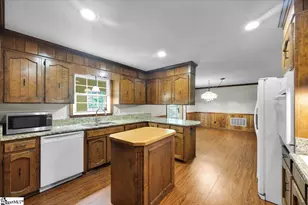 12 Lantern Dr, Greer, SC 29651 - Photo 11