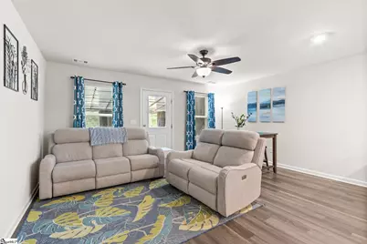 112 Heather Glen, Clinton, SC 29325 - Photo 5