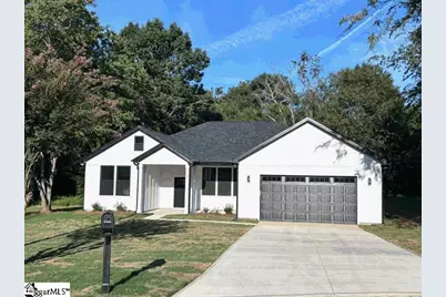 6 Gavin Place, Taylors, SC 29687 - Photo 1