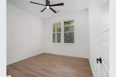 6 Gavin Place, Taylors, SC 29687 - Photo 15