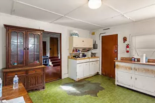 737 Burnt Mill Creek Rd, Mountville, SC 29370 - Photo 31