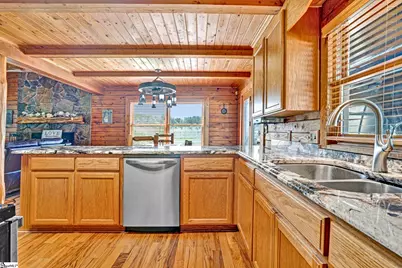 313 Henderson Road, Gray Court, SC 29645 - Photo 7