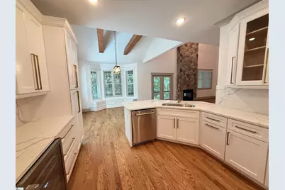 401 Holland Road, Simpsonville, SC 29681 - Photo 9