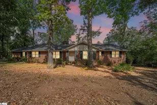 111 Rolling Green Cir, Greenville, SC 29615 - Photo 1