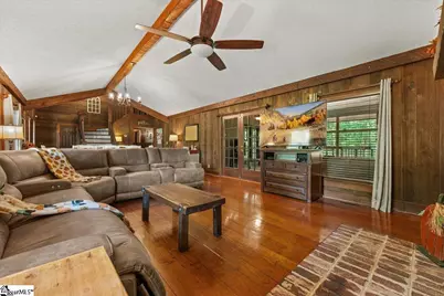 100 Caroline Drive, Roebuck, SC 29376 - Photo 5