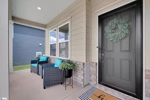 6 Roderick Ln, Greenville, SC 29605 - Photo 7