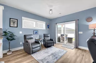 6 Roderick Ln, Greenville, SC 29605 - Photo 13