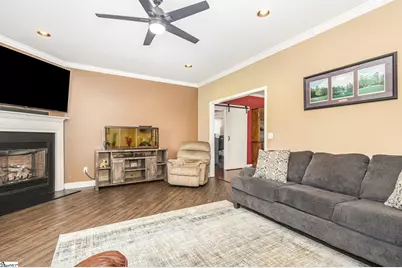 3189 E Gap Creek Road, Greer, SC 29651 - Photo 7