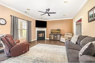 3189 E Gap Creek Road, Greer, SC 29651 - Photo 5