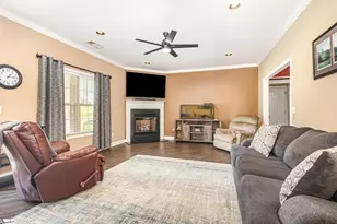 3189 E Gap Creek Rd, Greer, SC 29651 - Photo 5