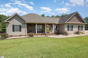 3189 E Gap Creek Rd, Greer, SC 29651 - Photo 3