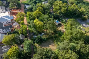 202 Orange St, Greenville, SC 29609 - Photo 13