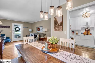 105 Rutledge Avenue, Greenville, SC 29617 - Photo 9