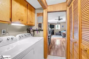 105 Rutledge Ave, Greenville, SC 29617 - Photo 27