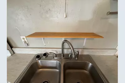 184 Cypress Street, Clinton, SC 29325 - Photo 9