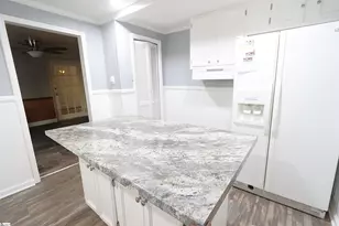 1010 Flymm Smith Rd, Waterloo, SC 29384 - Photo 17