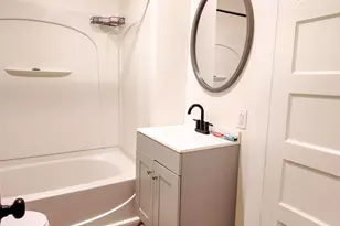 608 W Buford St, Gaffney, SC 29341 - Photo 11