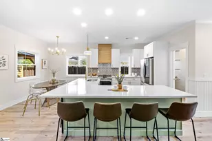 5 Winn St, Greenville, SC 29601 - Photo 9