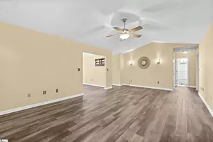 9 Hazelnut Ct, Taylors, SC 29687 - Photo 13