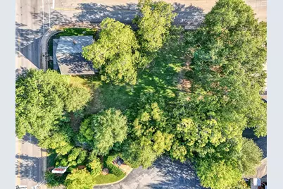 220 Hampton Avenue, Pickens, SC 29671 - Photo 17